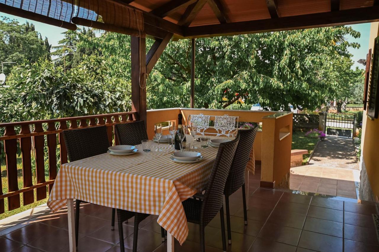 Casa Luisa Apartamento Poreč Exterior foto